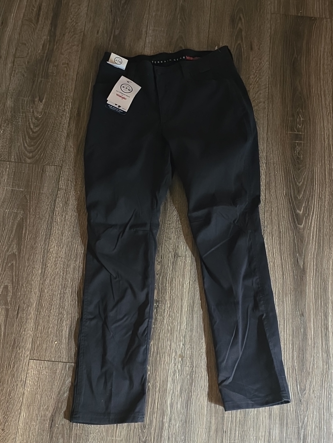 Nwt Wrangler Atg Slim Utility Pant Regular Fit Mid-Rise Zip Back Pockets 12